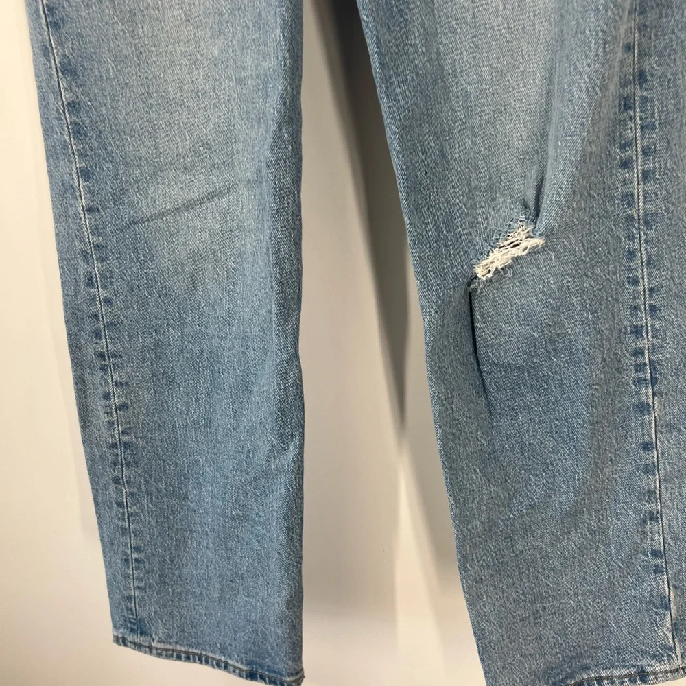 Levi’s Ribcage Straight Ankle Jeans Button Fly High Rise